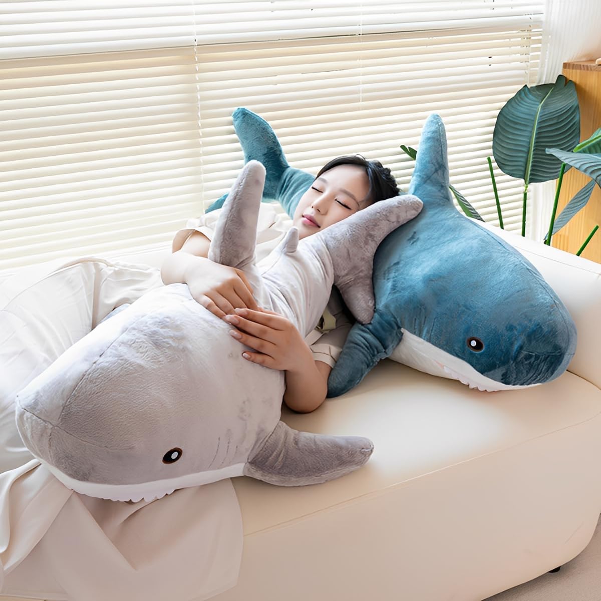 Plush Shark Toy Pillow, 31.4-inch Giant Shark Plush Animal Toy Super Soft and Cute Pillow Children’s Boys and Girls Room Decoration Bedtime Gift (80CM,Blue)
