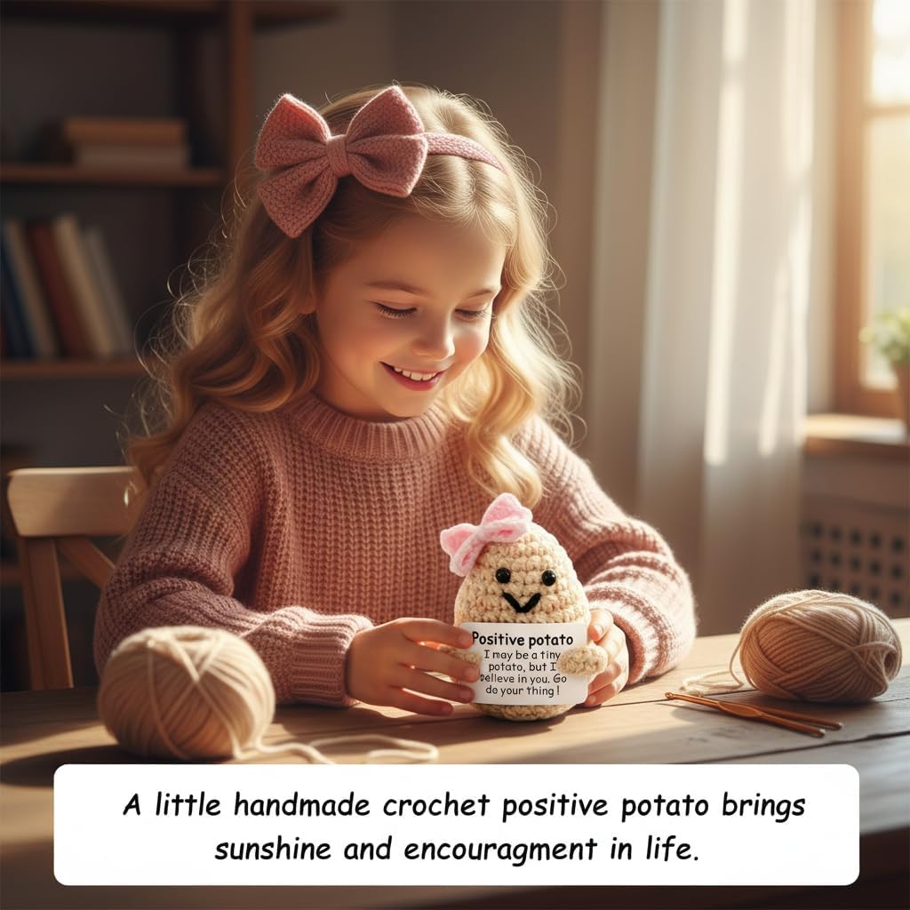 Mini Positive Cute Funny Life Potato Knitted Holding Card Creative Cute Crochet Decpr Cheer Up Valentine Gifts for Lovers, Emotional Support Gift for Friends, Family, Collegues,Co-Workers